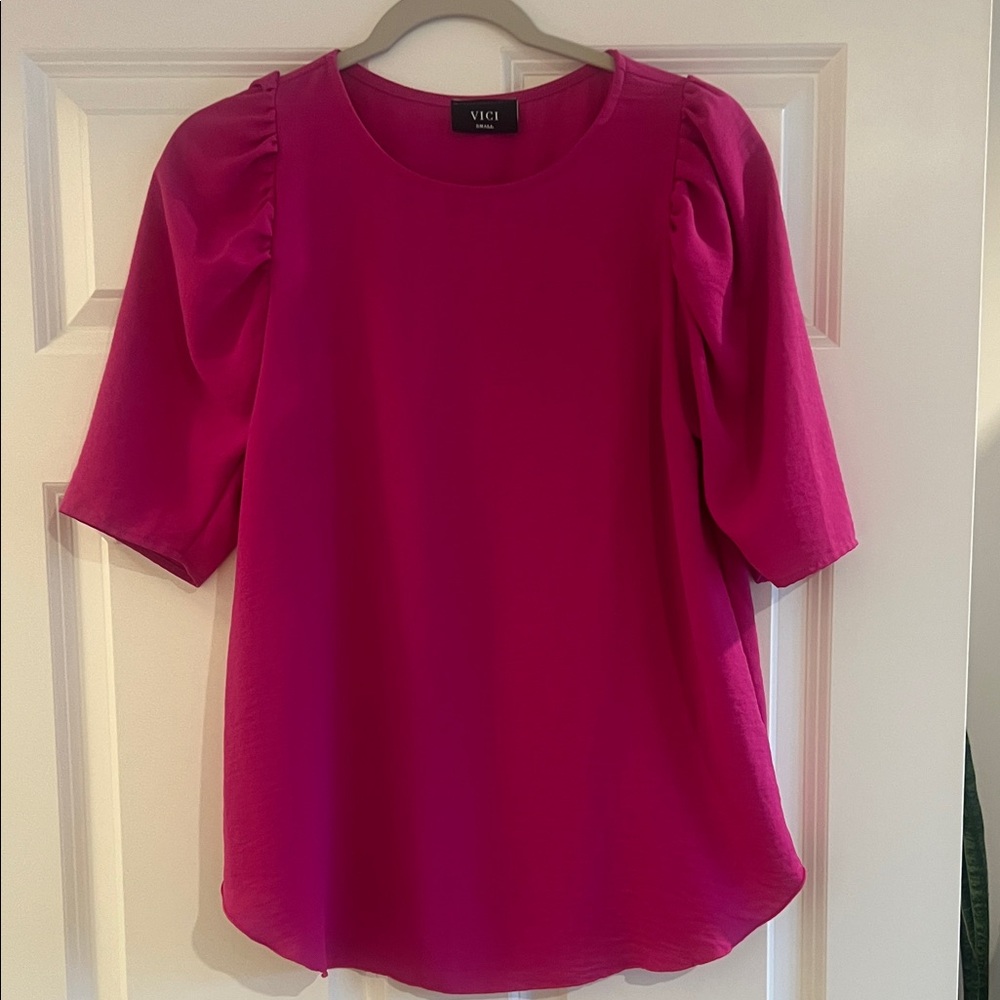 Vici Fuchsia Blouse size S